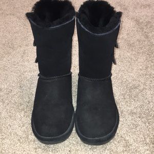 Women’s Abigail Style Black Bearpaws